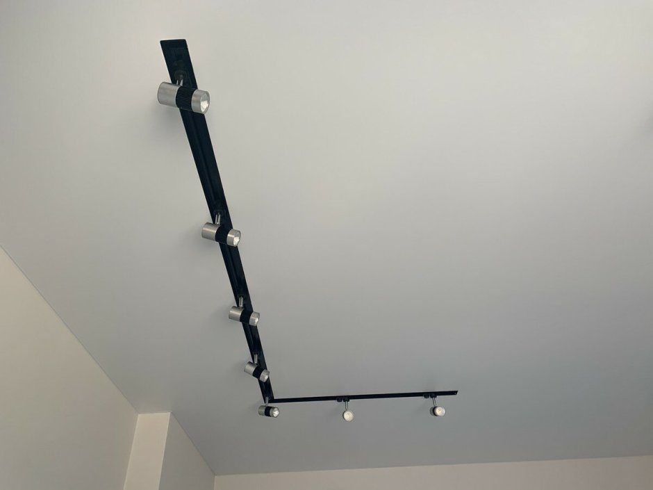 Slott трековые светильники