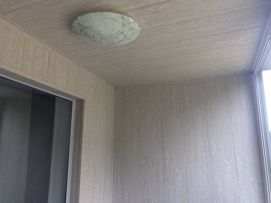 Отделка стен на даче МДФ панелями