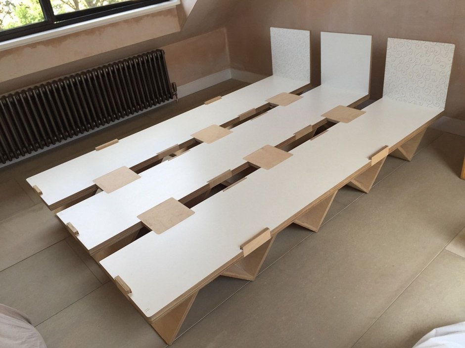 Кровать из поддонов в стиле лофт