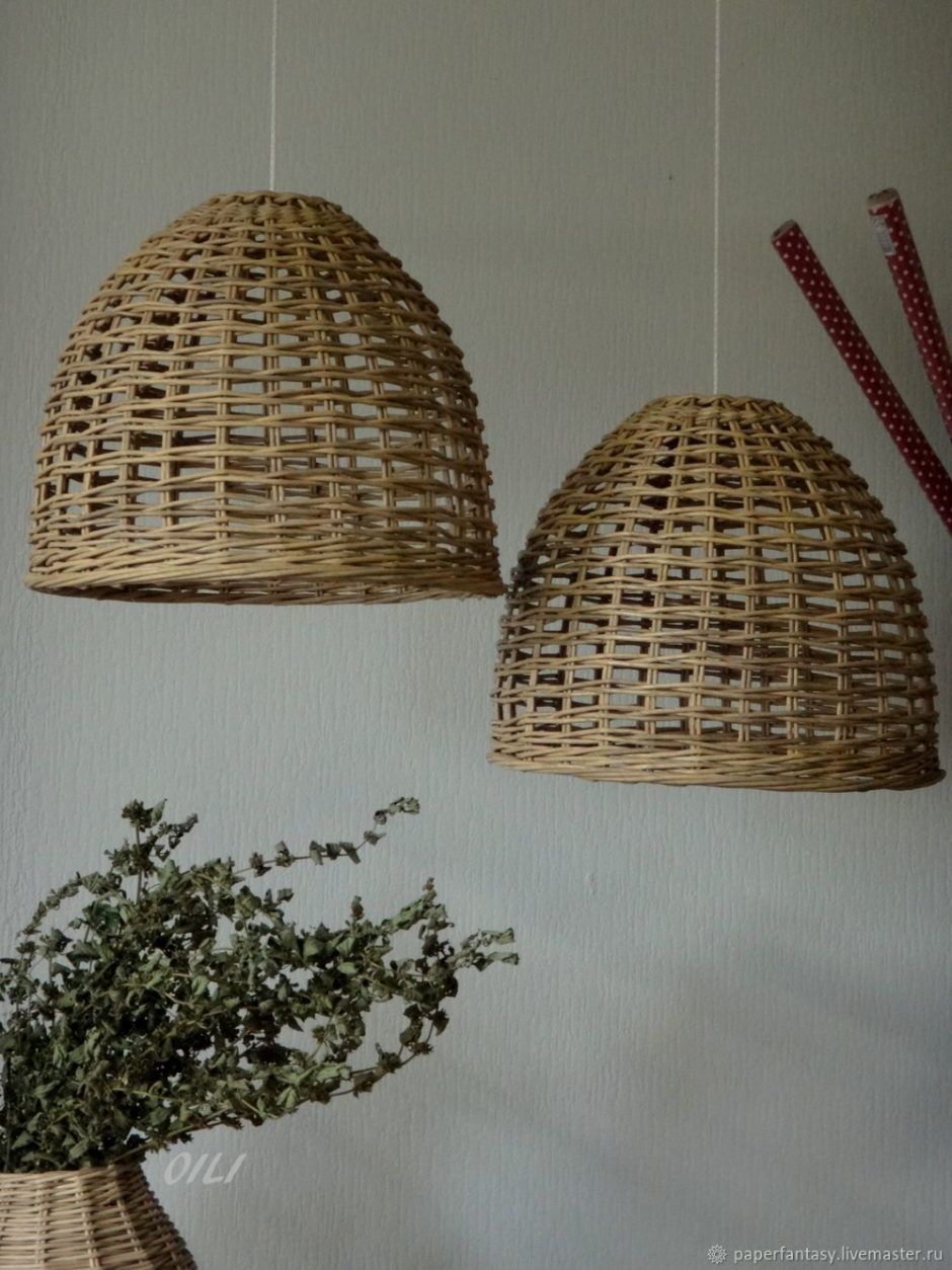 Плетеный абажур из лозы