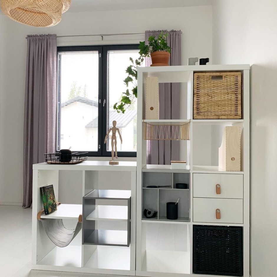 Перегородка между коридором и гостиной