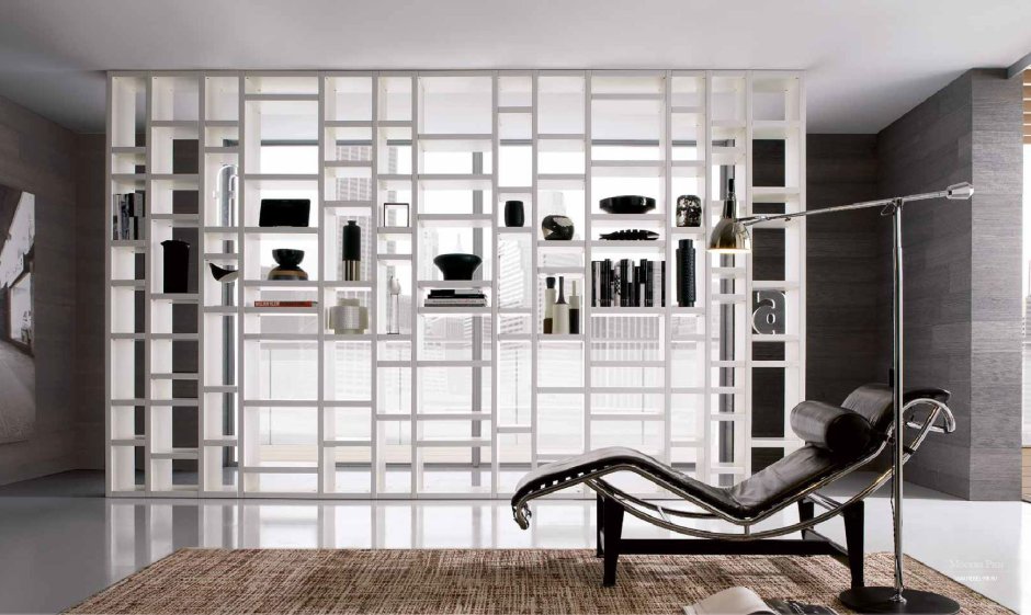 Перегородка для зонирования комнаты из металла