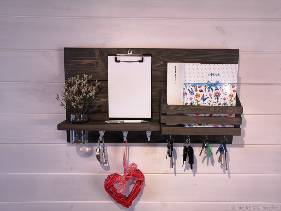 Подставка для карандашей из дерева