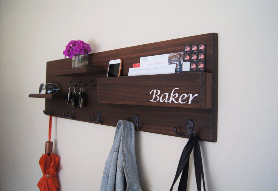 Полочка для ключей в прихожую