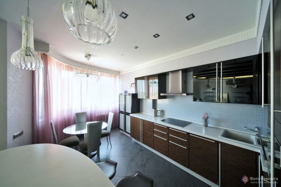 Фигурный потолькый для кухный