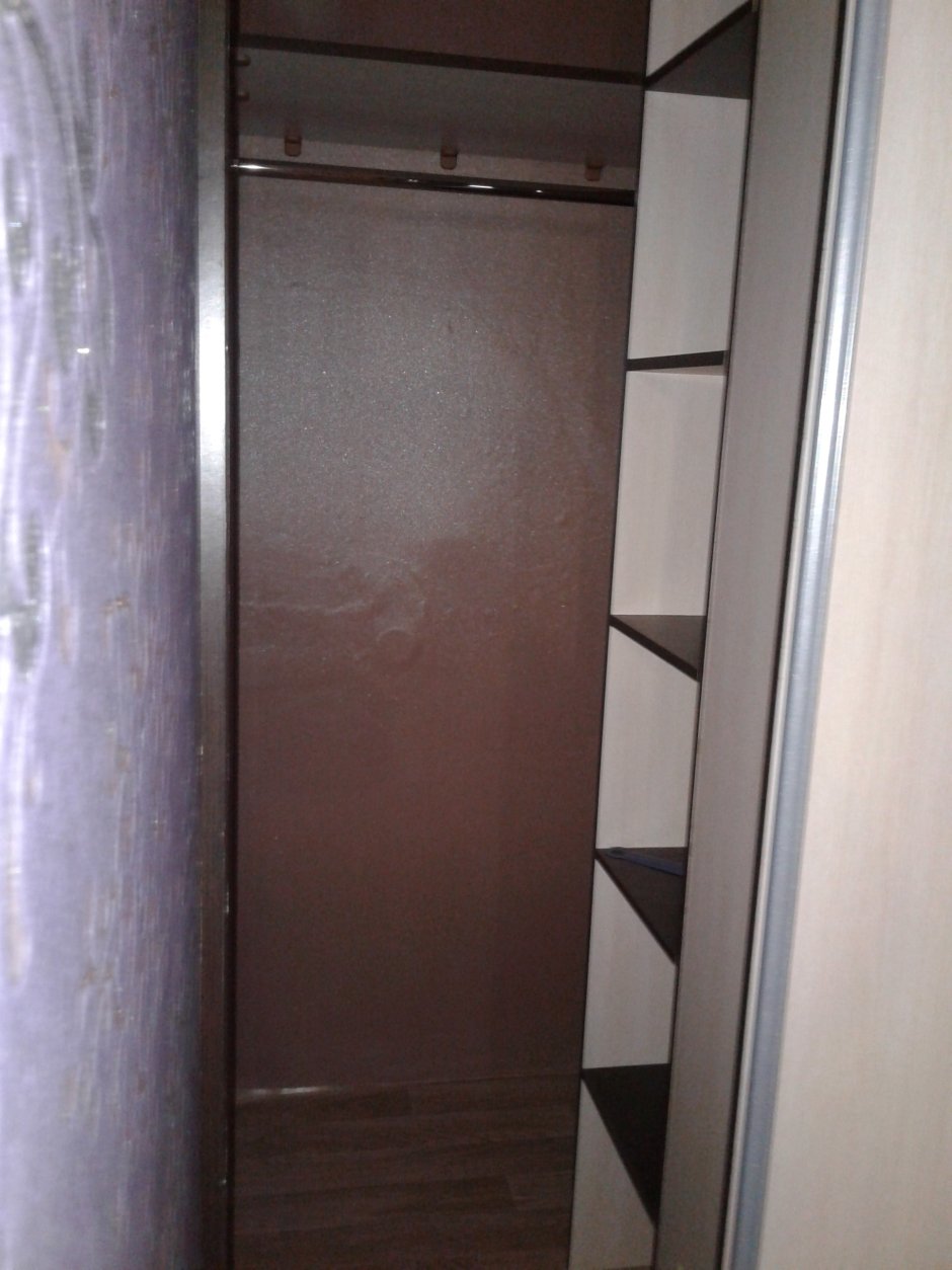 Кладовка в коридоре в панельном доме