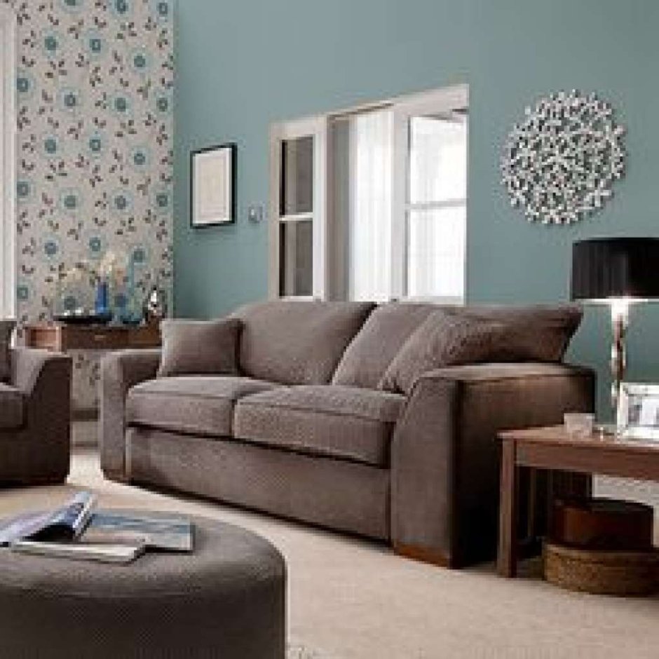 Диван цвета тауп в интерьере