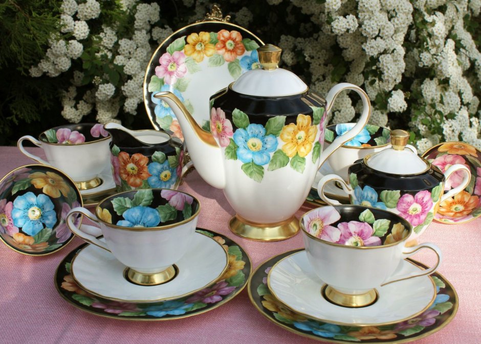Красивая чайная посуда
