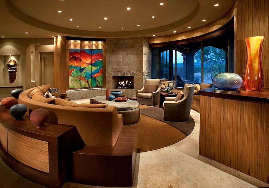 Круглая комната