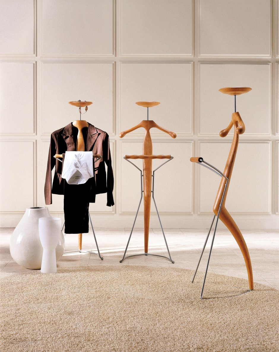 Вешалка для плечиков настенная