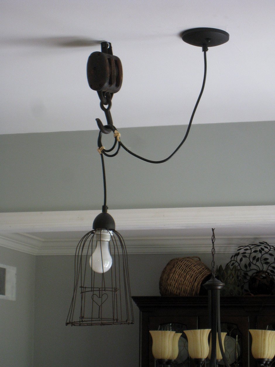 Светильник на шнуре