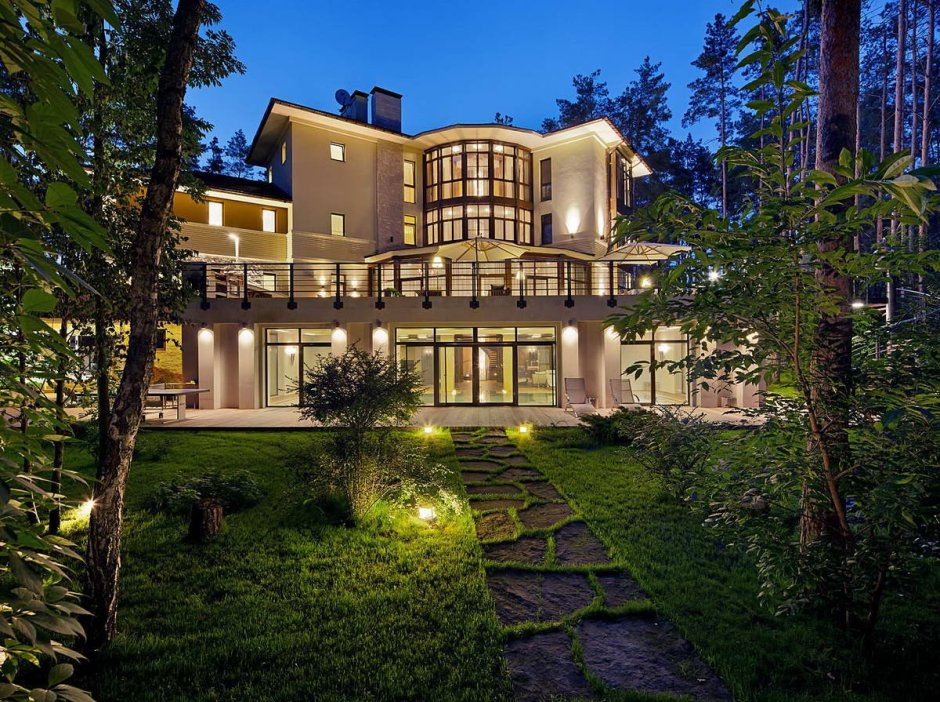 Николина гора поселок сосны Рублево Успенское шоссе