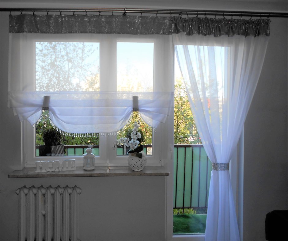 Шторы на окно с балконом на кухню