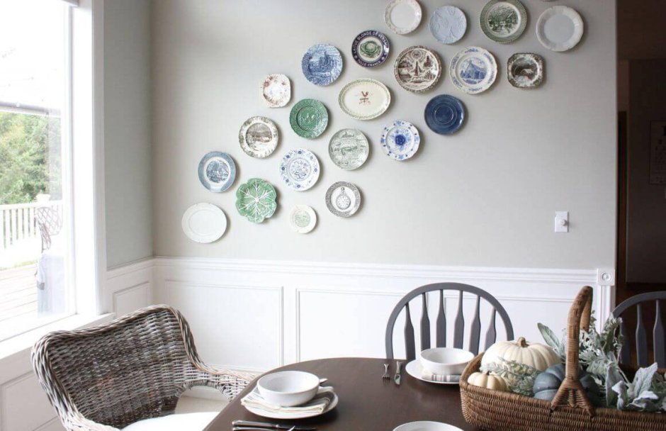 Декоративные тарелки стиль Прованс в интерьере