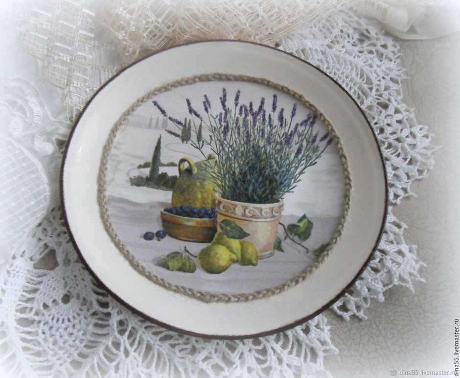 Прованс тарелочки на стене