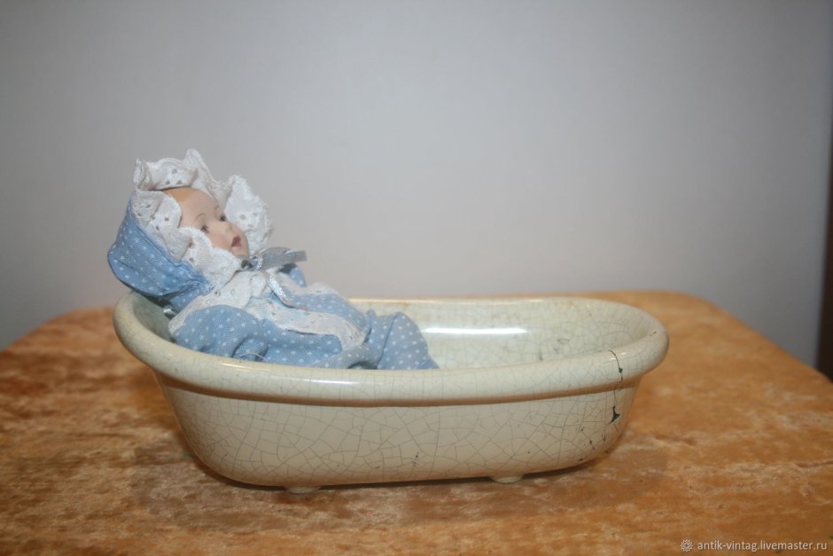 Фарфоровая ванна для куклы