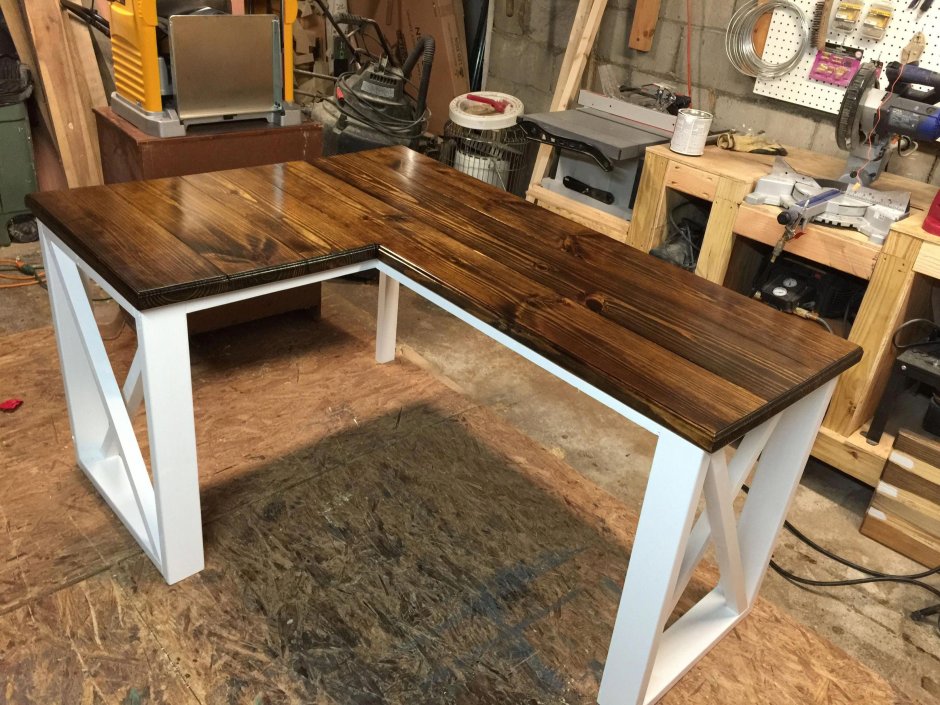Кухонный стол из фанеры