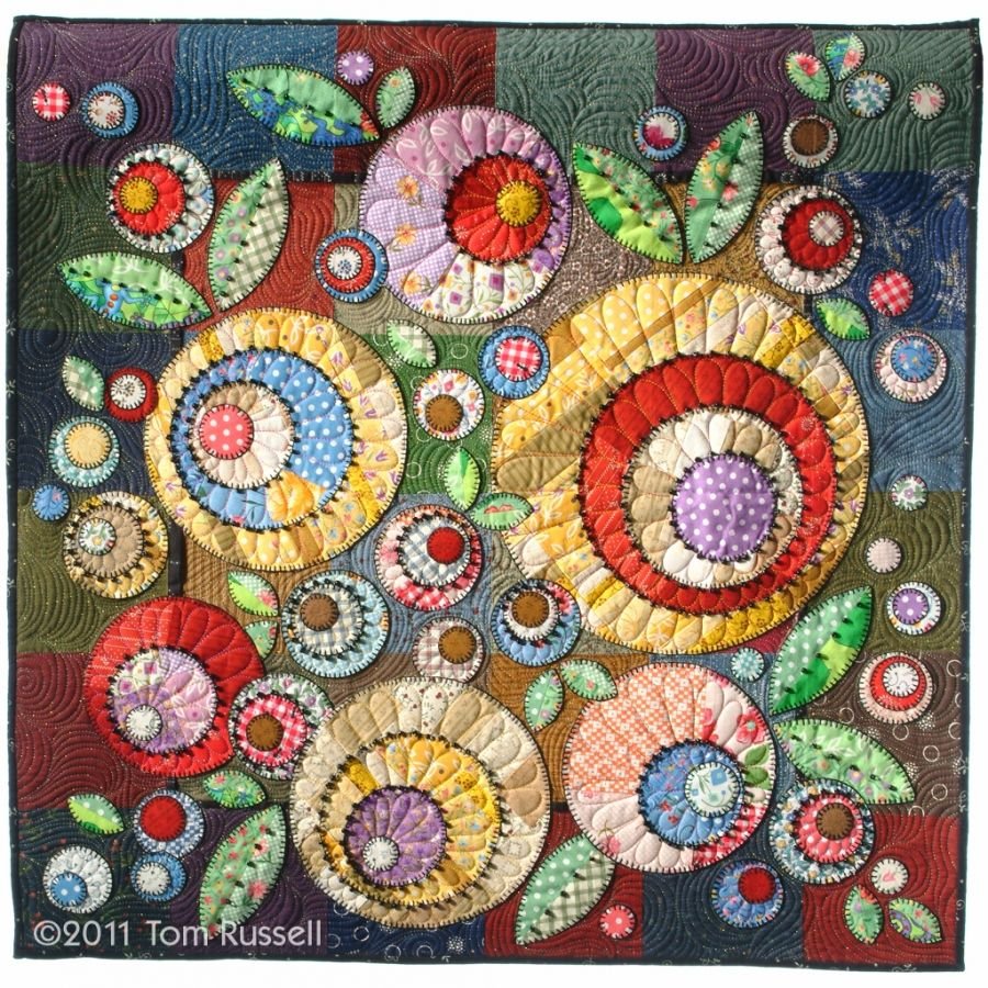 Панно из кусочков ткани