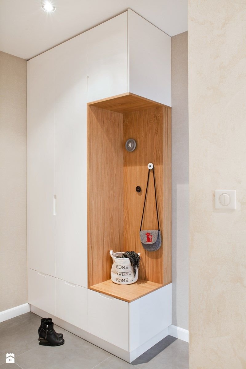 Электрощиток в прихожей