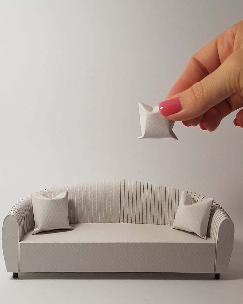 Диван из картона