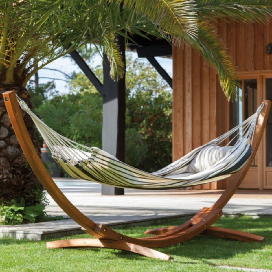 Гамак из дерева