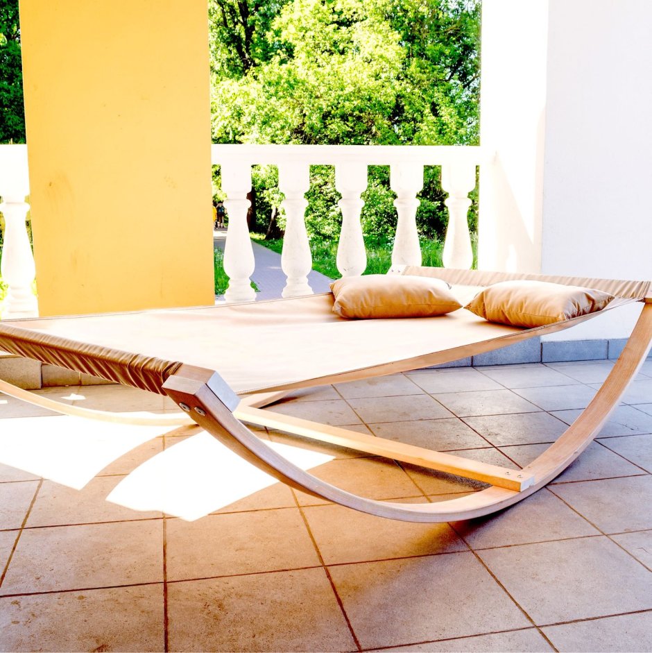 Гамак из дерева