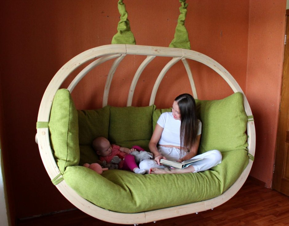 Подвесное кресло в интерьере