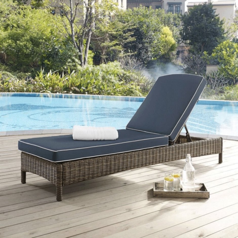 Шезлонг Chaise Lounge div