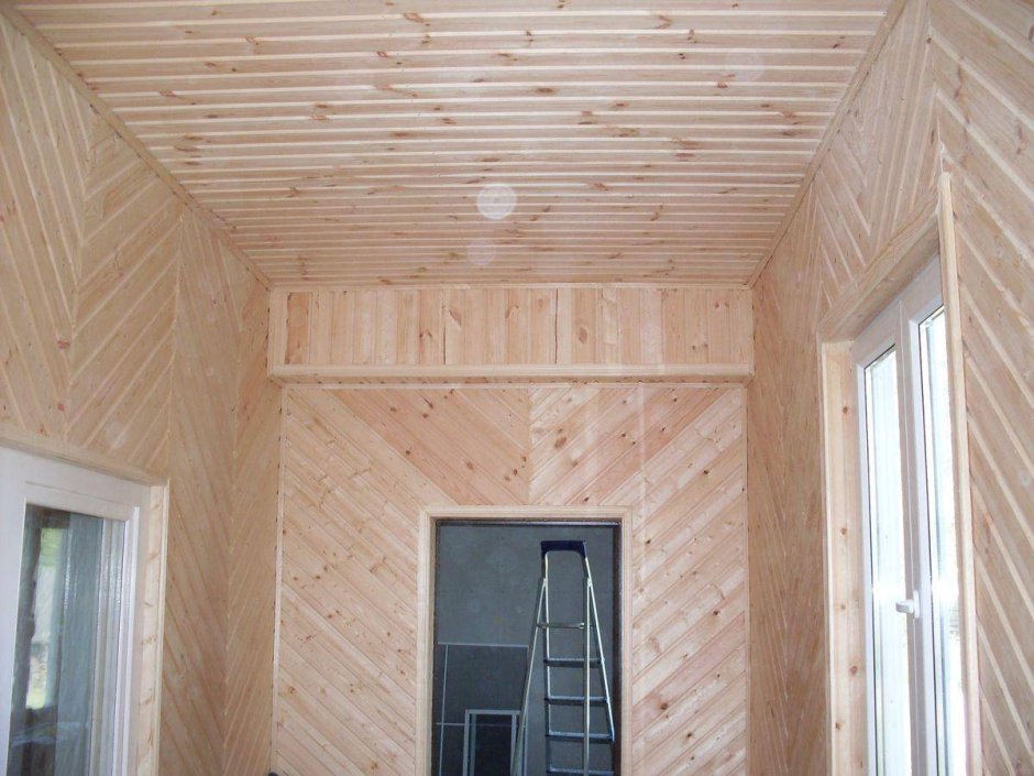 Деревянная панель елочка