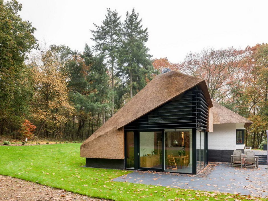 Современный маленький домик