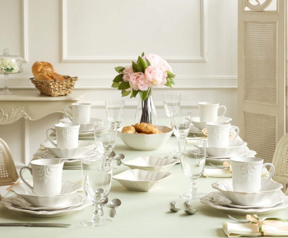 Красивая посуда для сервировки