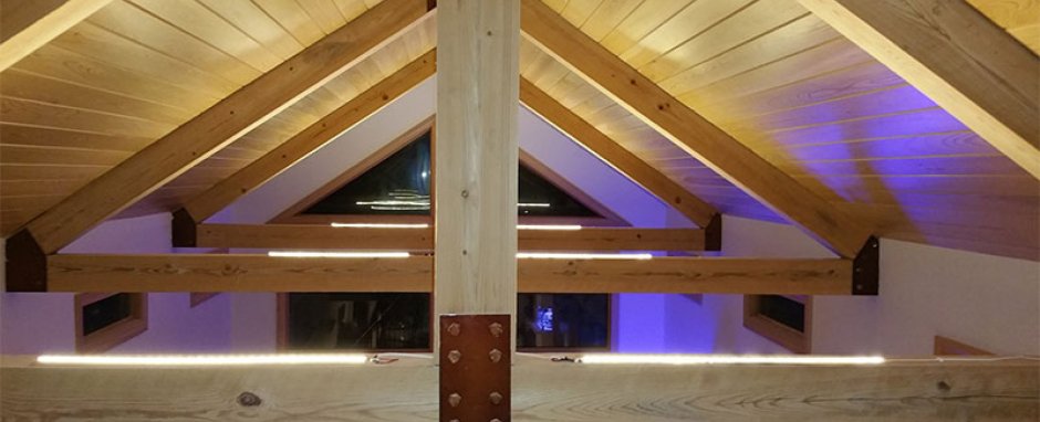 Подсветка деревянных балок