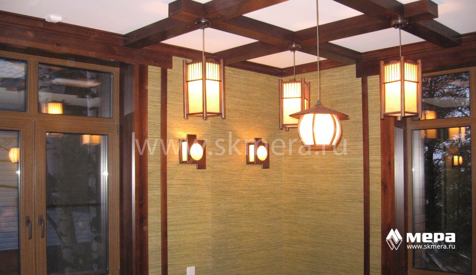 Фальшбалки на стене в интерьере