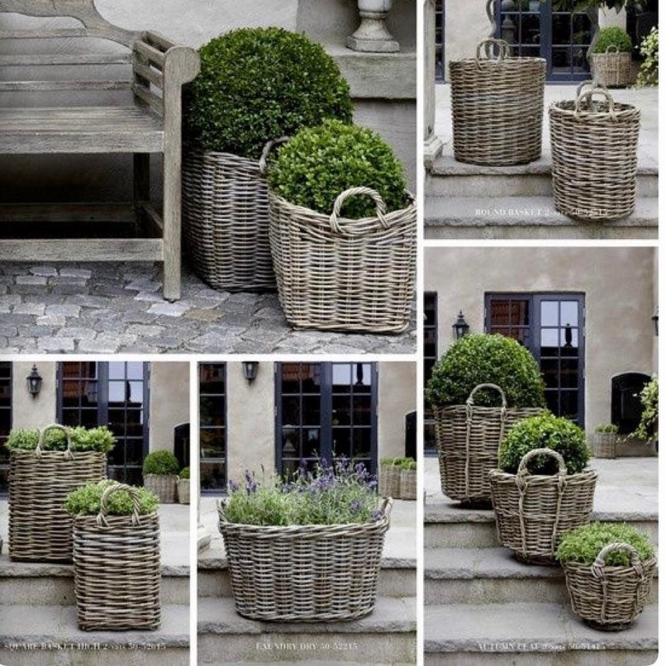 Кашпо из искусственного ротанга