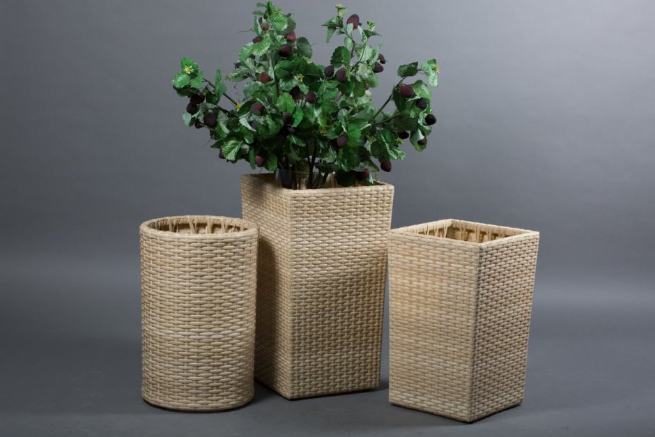 Кашпо настенное для цветов