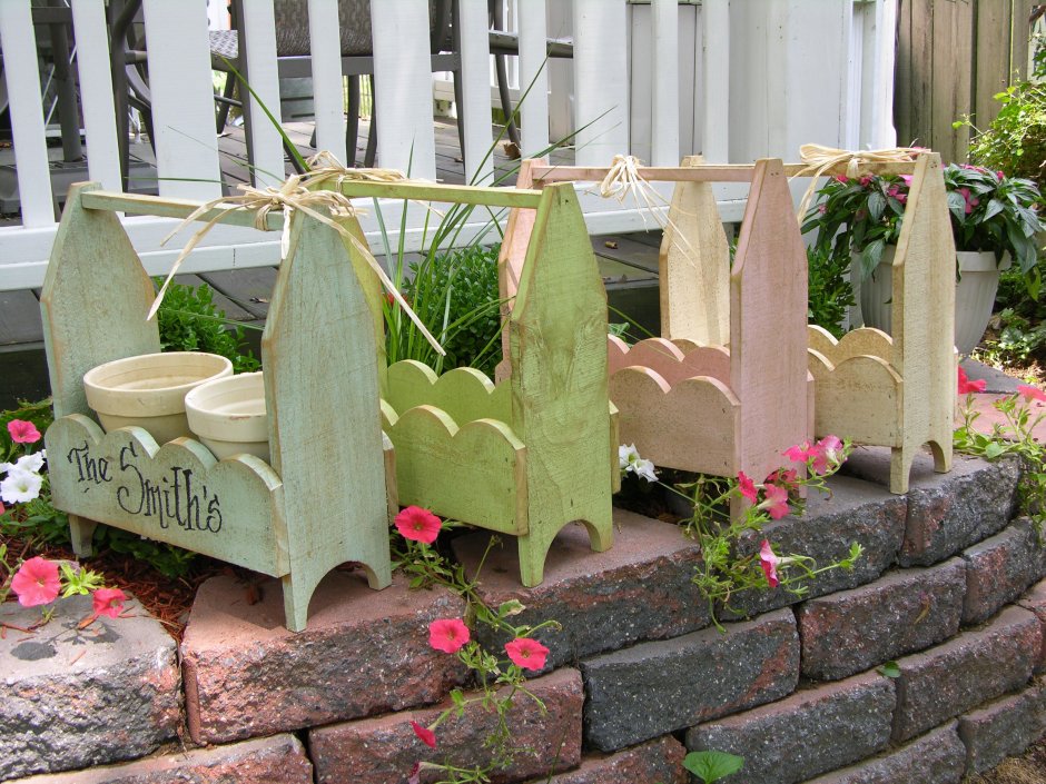 Декор уличного кашпо