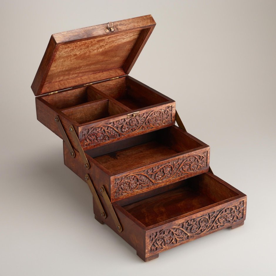 Шкатулка деревянная