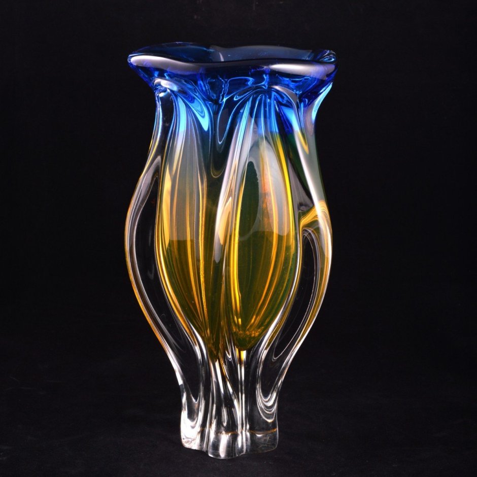 Стеклянные цветы