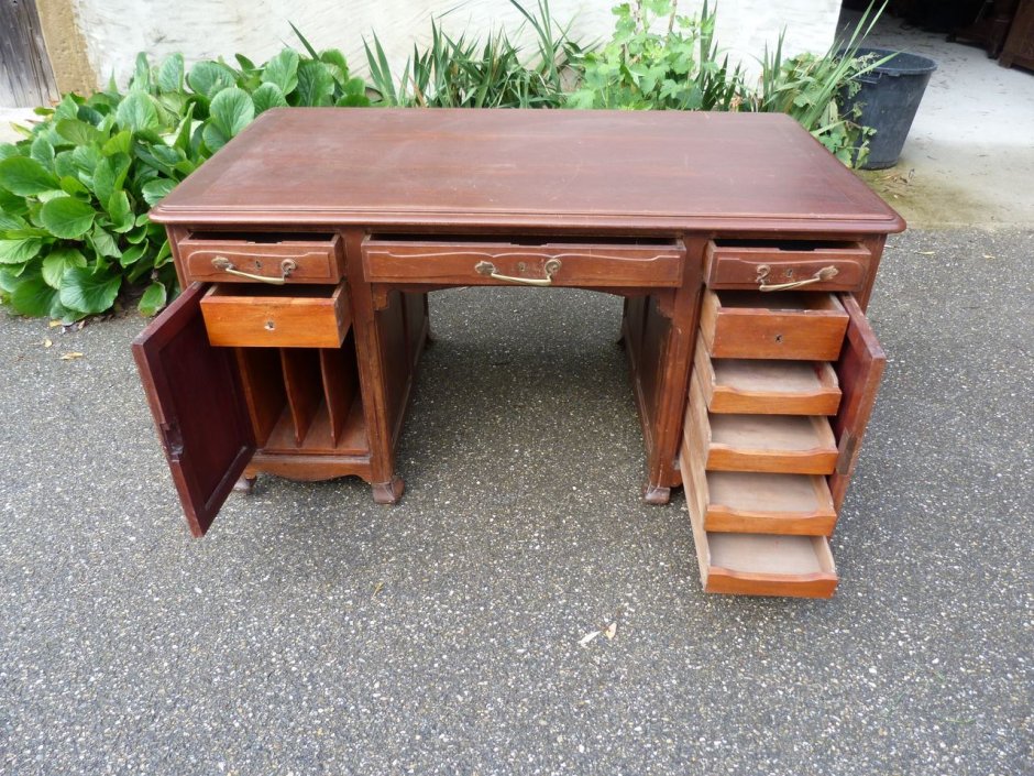 Стол письменный деревянный под старину