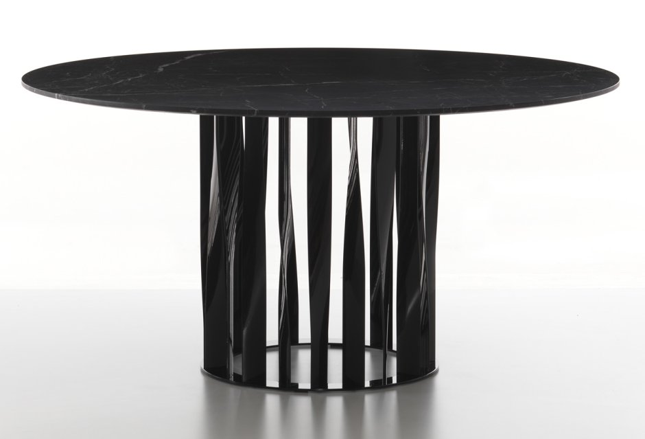 Приставной столик черный дизайнерский 60 см Parabel Side Table