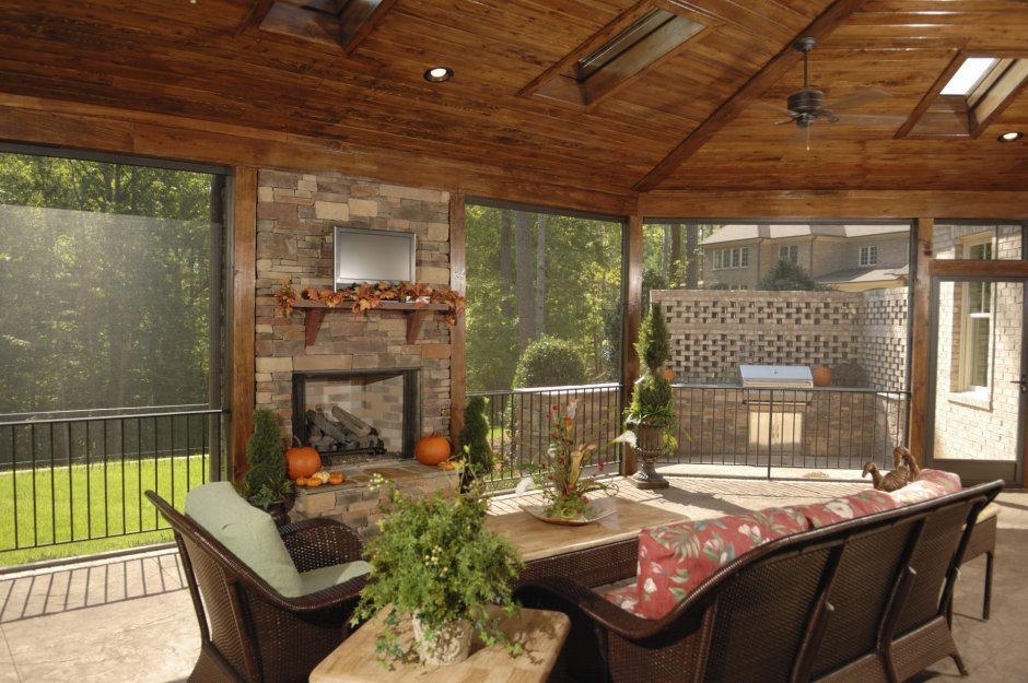 Безрамное остекление беседок Ramnet