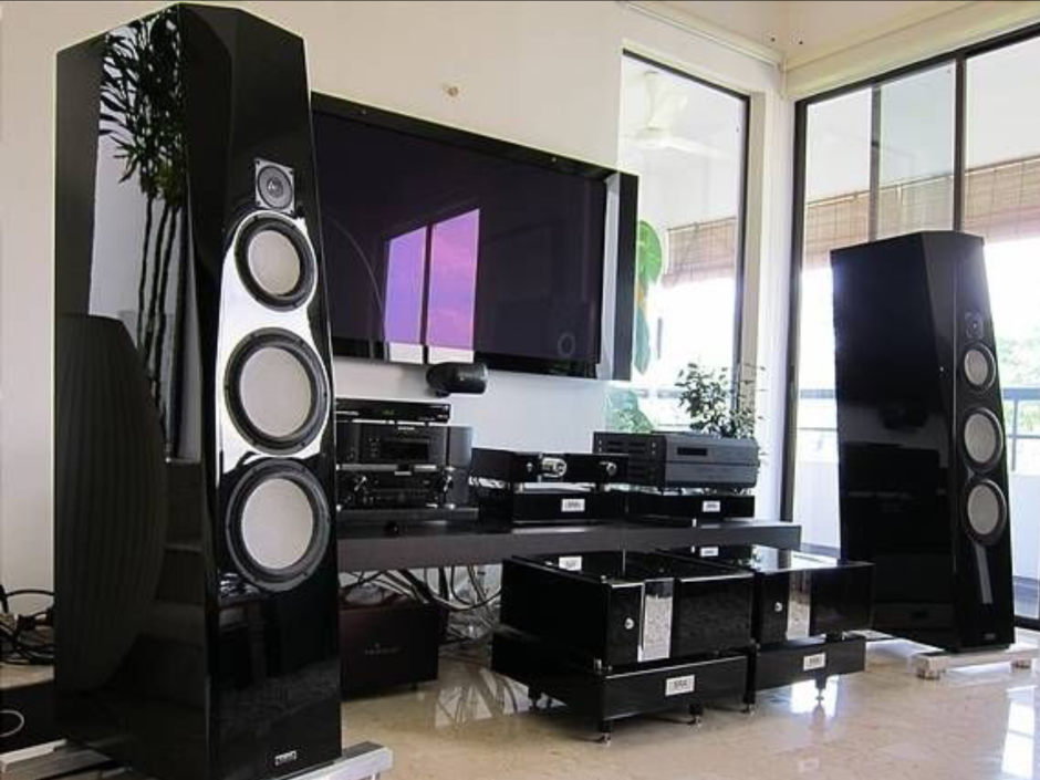 Комната для прослушивания винила