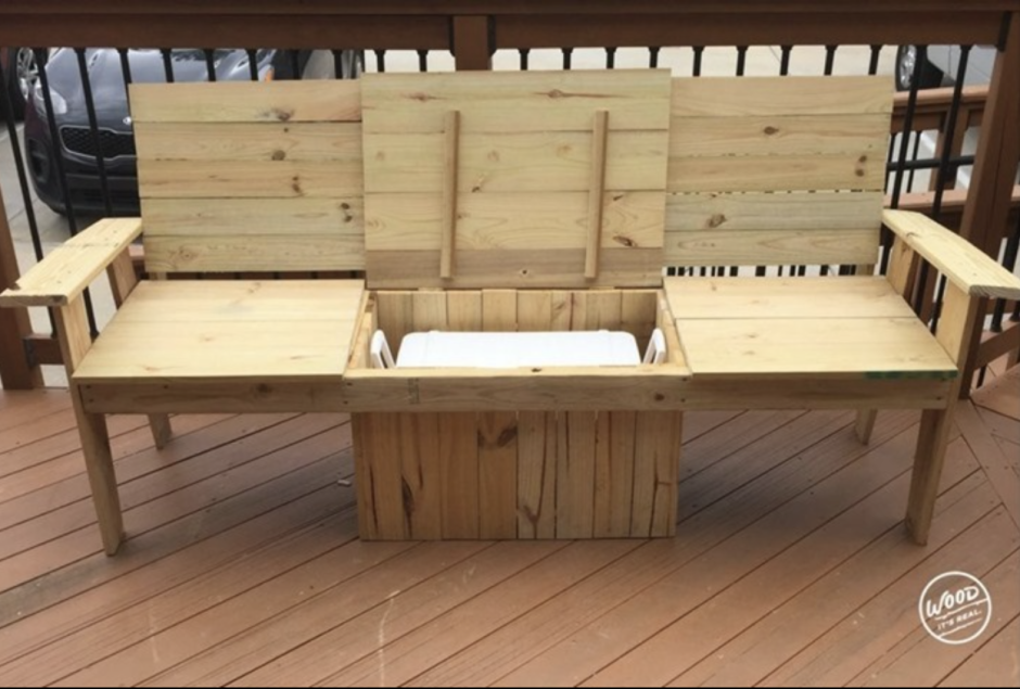 Кресло со столиком из дерева своими руками