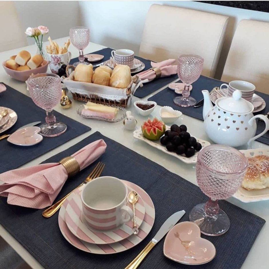 Сервировка стола