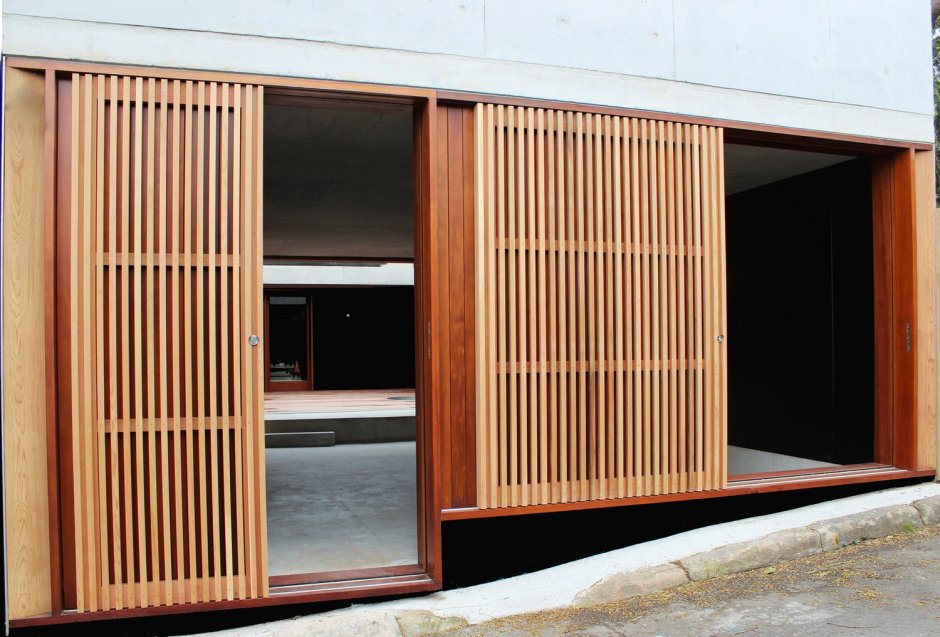 Зеленые рейки в интерьере