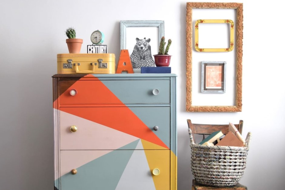 Покрасить мебель