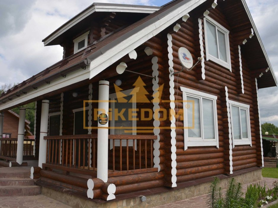 Деревянный дом цвет палисандр