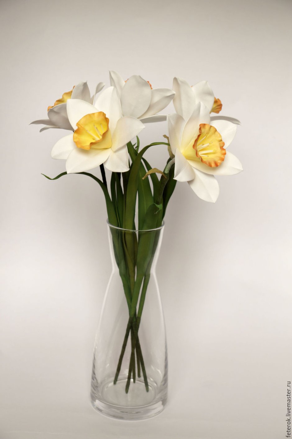 Искусственные нарциссы
