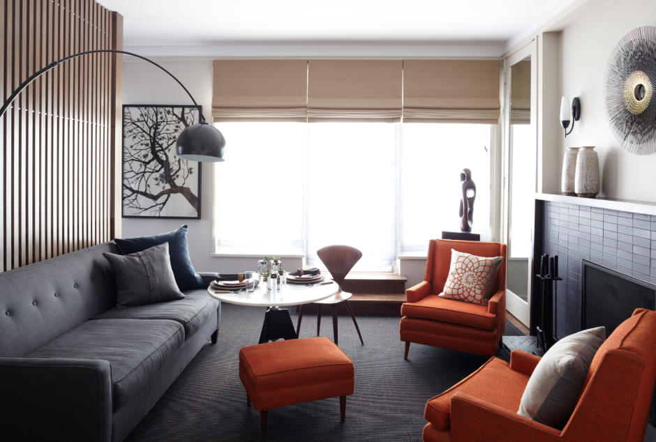 Гостиная в графитовых тонах