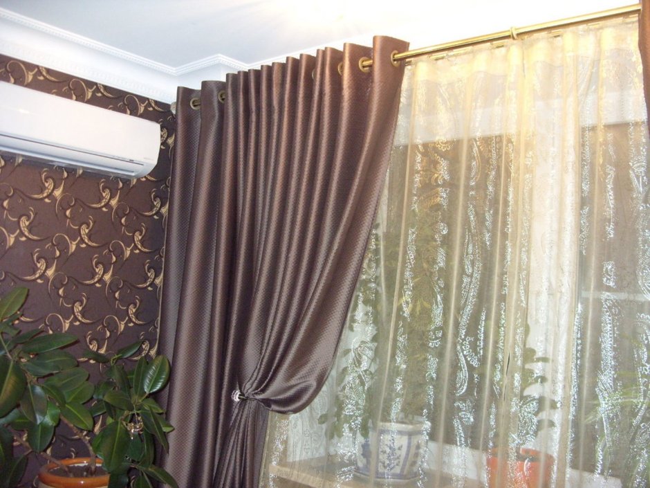 Шторы в маленькую комнату